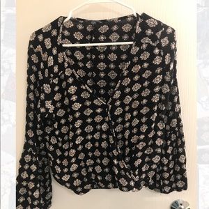 AEO: Floral Flowy Top